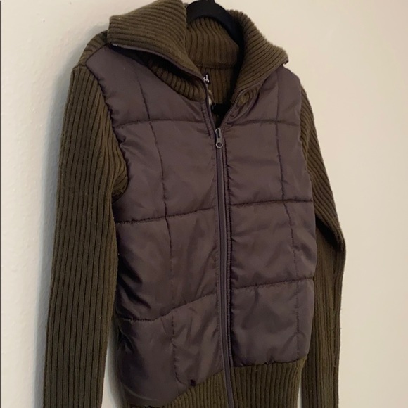 Wet seal jacket - Picture 3 of 4